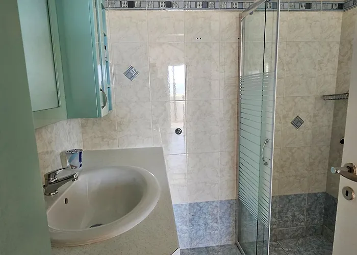 Sea View Lägenhet Tripiti