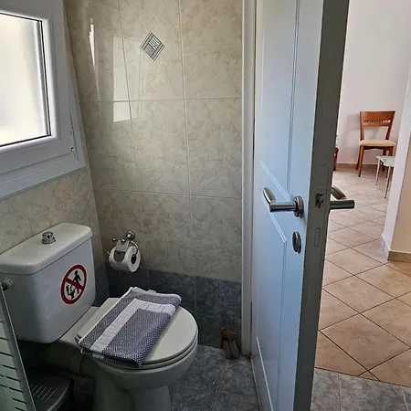 Apartment Sea View Tripiti